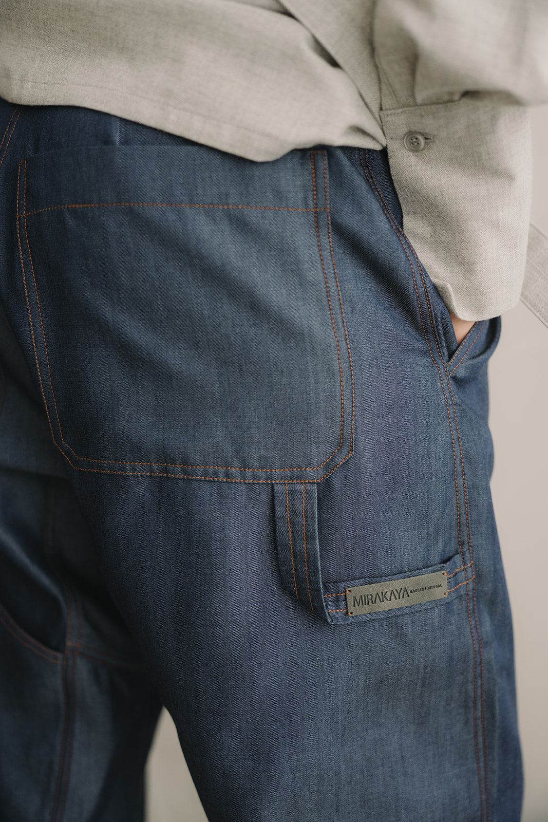 CUT PANTS