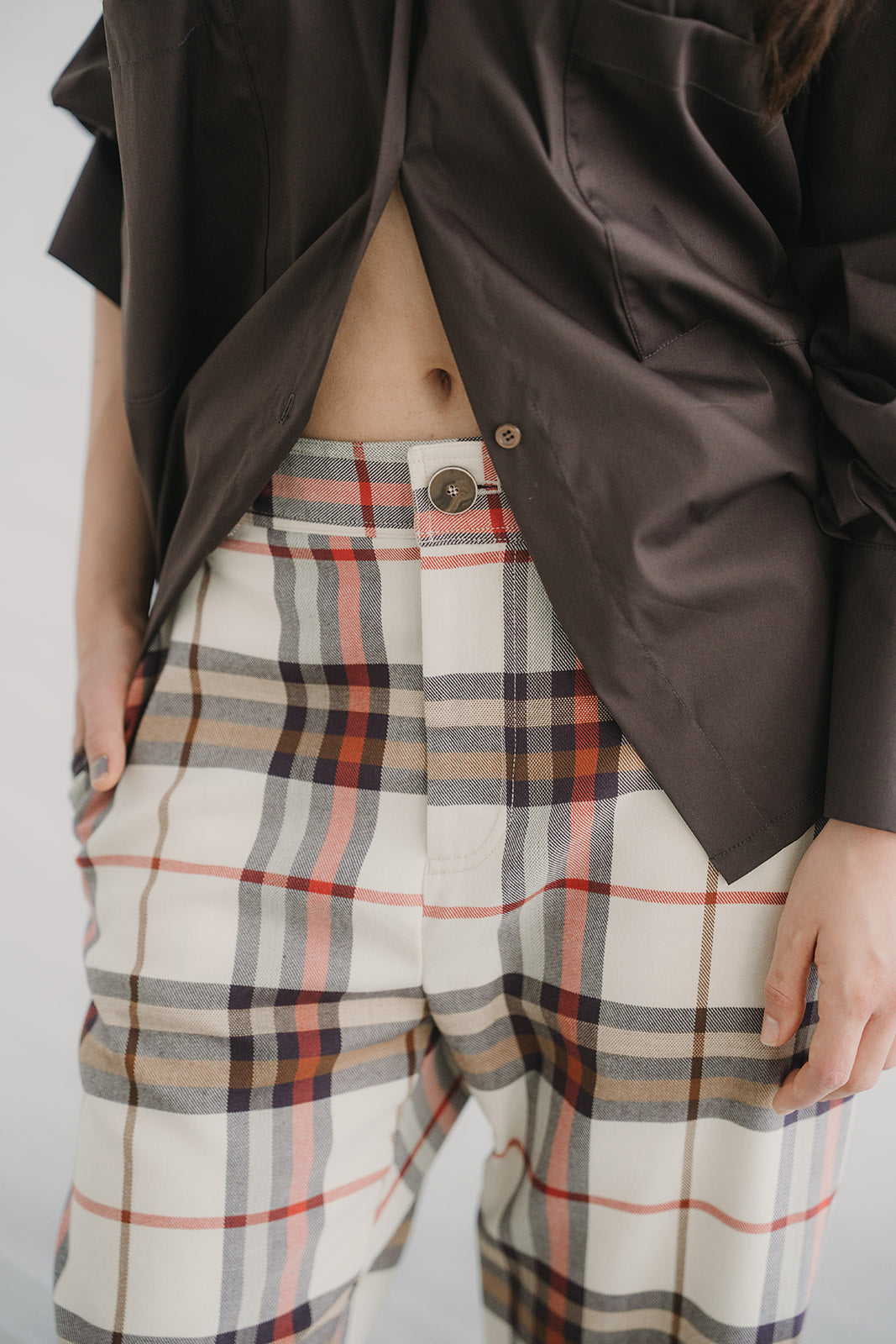 CUT PANTS