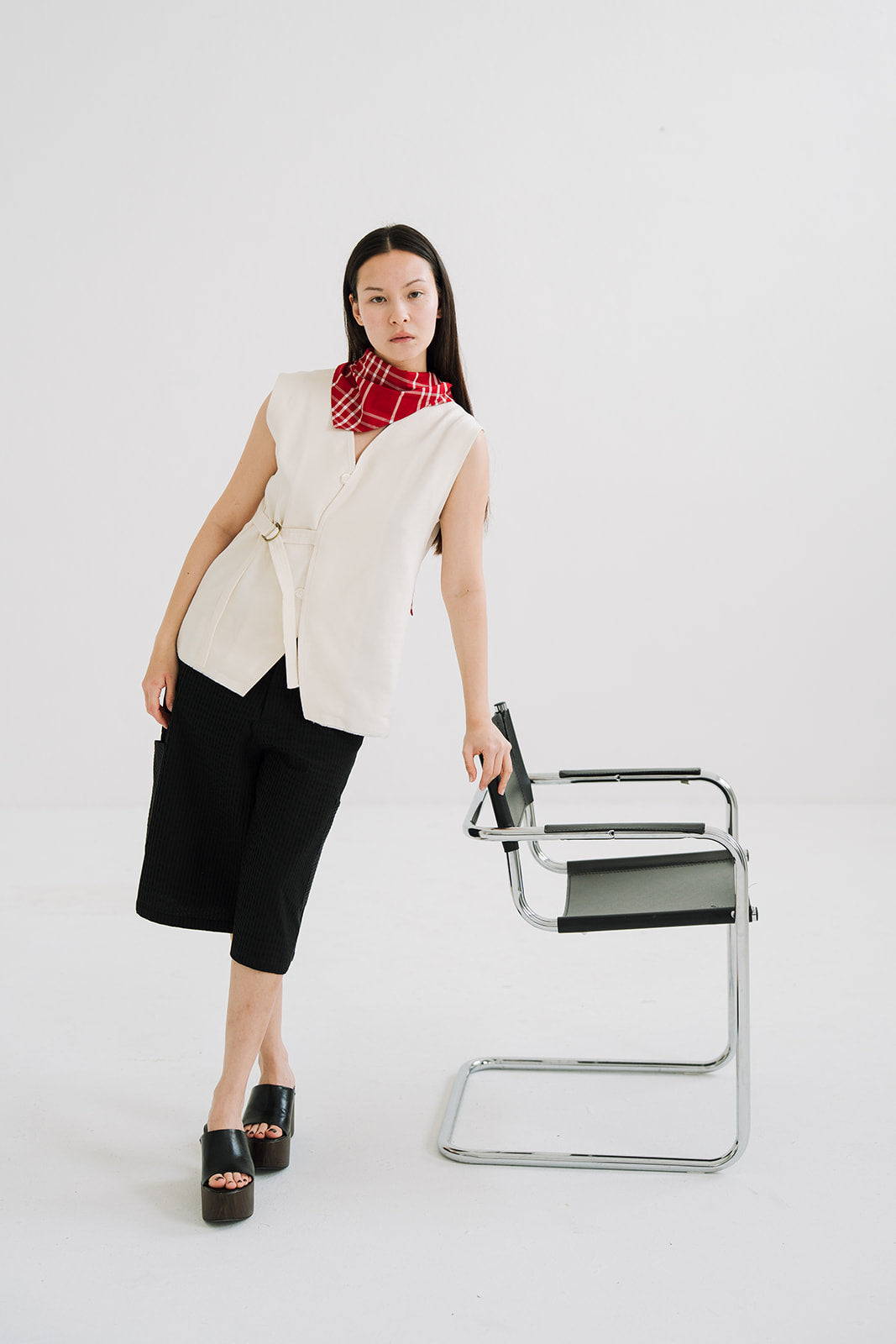 SHIRO VEST